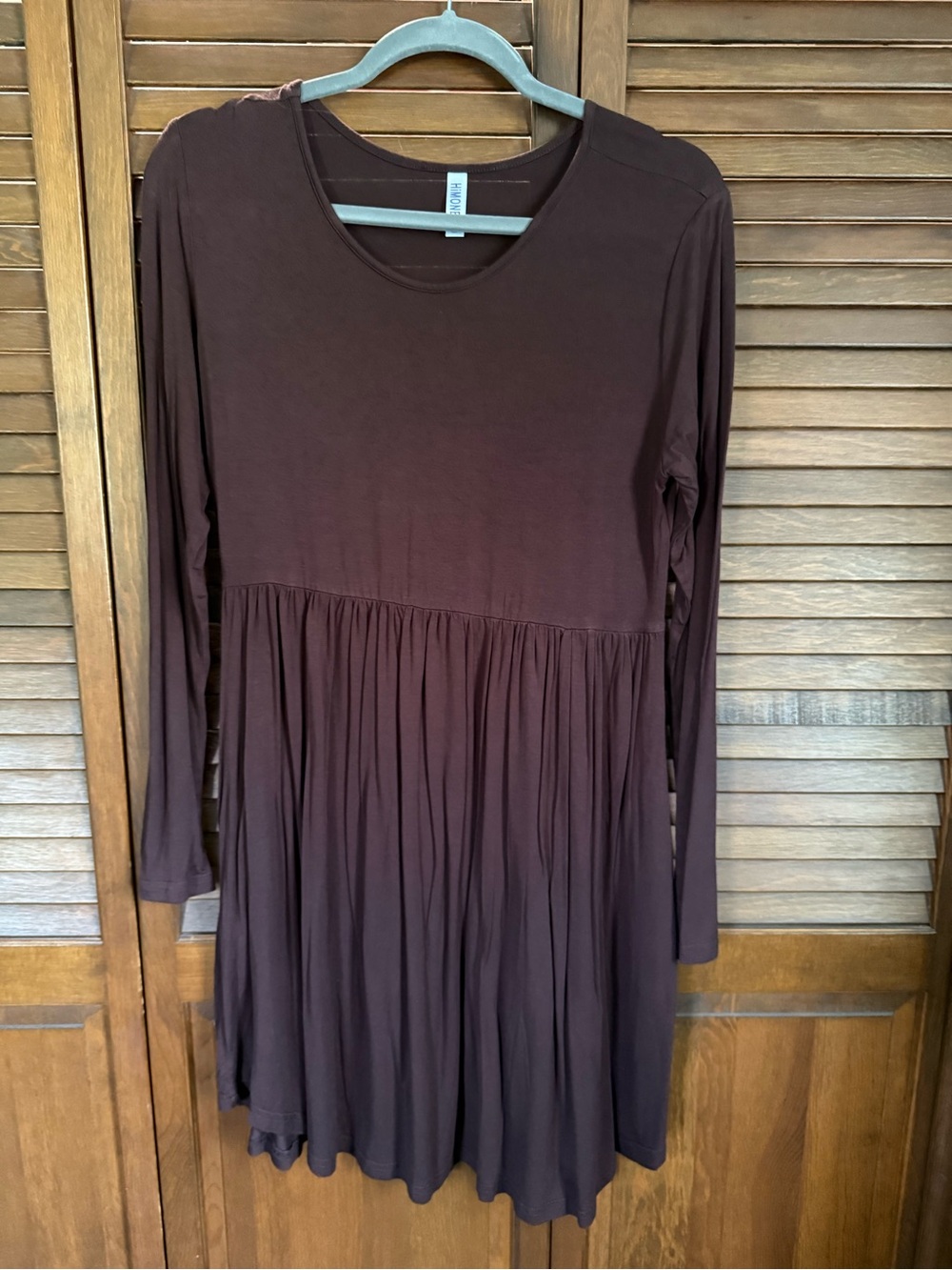 HIMONE Simple Long Sleeve Dress in Brown